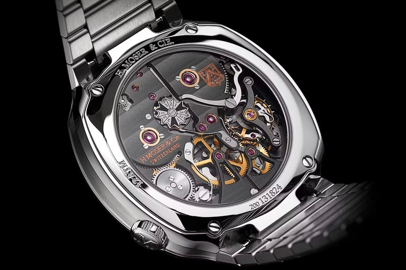 H. Moser & Cie. Streamliner Perpetual Calendar Concept Smoked Salmon Info