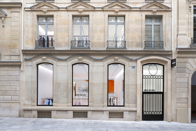 Tokujin Yoshioka Combines Historical and Futuristic Aesthetics for New Issey Miyake Store in Paris
