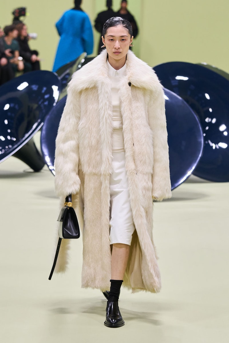 Jil Sander FW24 Looks at Life in Color and Comfort fw24 collection milan fashion week italy runway fall winter 2024 ready to wear luke lucy meiers green mk.gee
