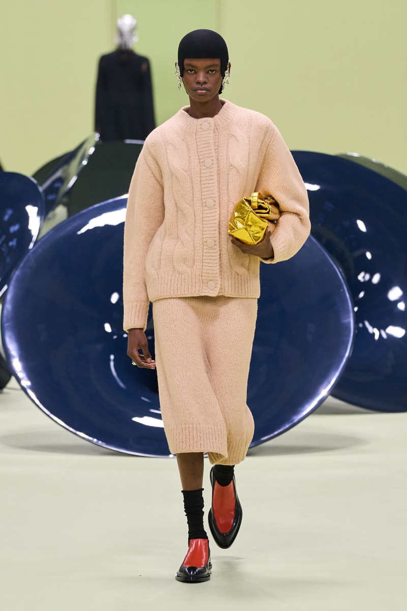 Jil Sander FW24 Looks at Life in Color and Comfort fw24 collection milan fashion week italy runway fall winter 2024 ready to wear luke lucy meiers green mk.gee
