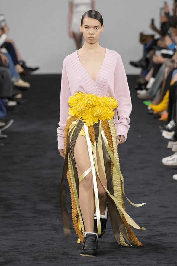 JW Anderson Fall Winter 2024 London Fashion Week Jonathan Anderson menswear womenswear runway show