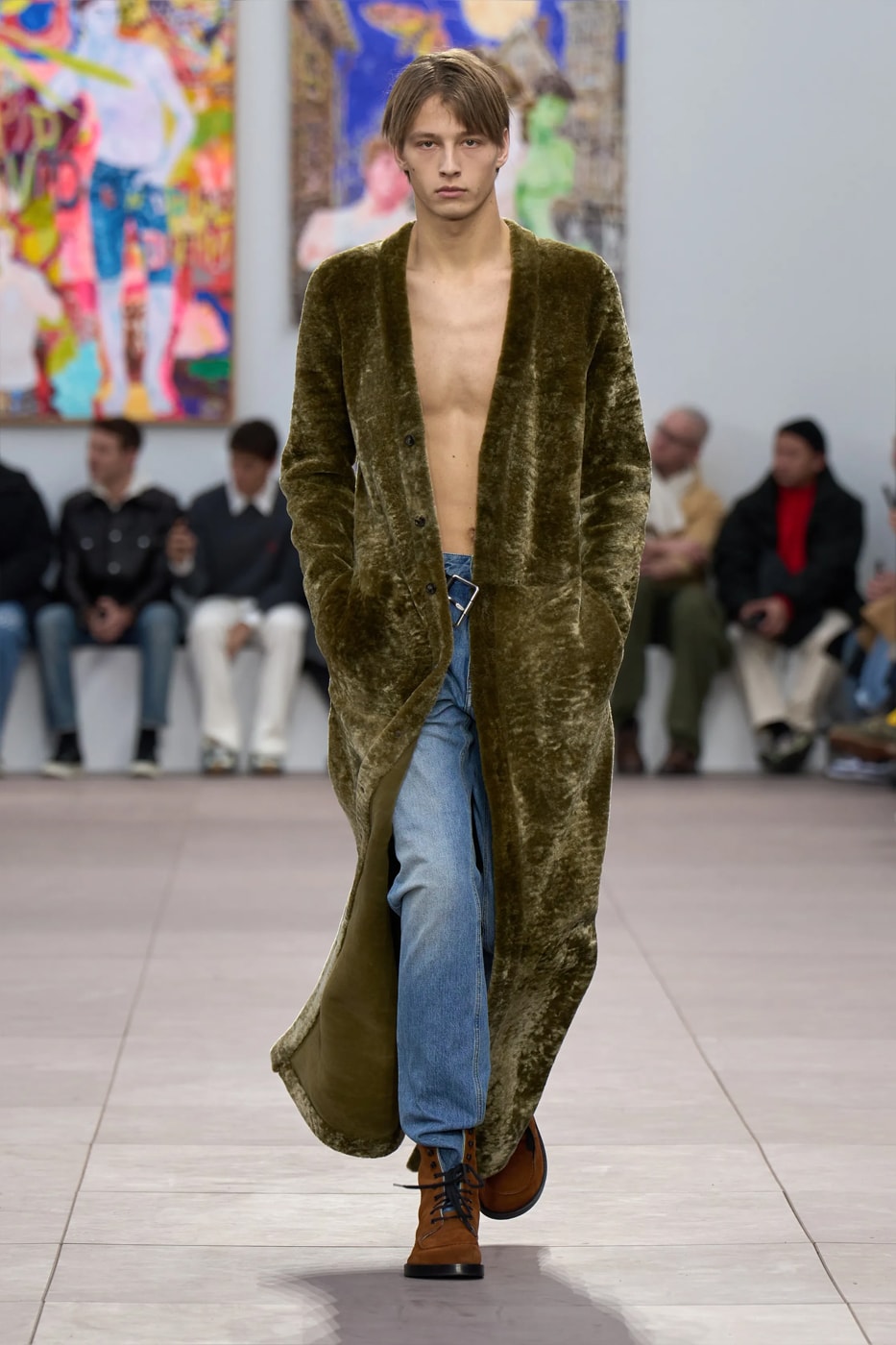 LOEWE Fall Winter 2024 Paris Fashion Week menswear Jonathan Anderson runway show loewe jamie dornan andrew garfield
