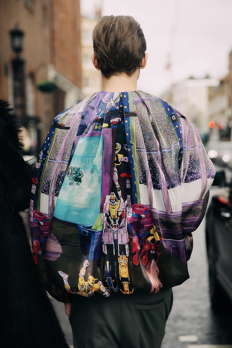 London Fashion Week FW24 Street Style burberry daniel lee peggy gou central cee jw anderson jonathan holzweilerchet lo runway dun hill uk mark fast fashion east natasha zinko central saint martin csm roksanda molly goddard erdem simone rocha richard quinn Ahluwalia