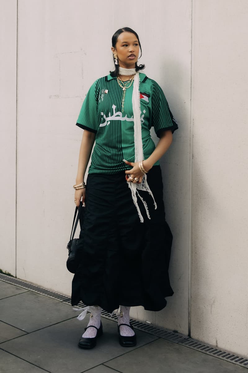 London Fashion Week FW24 Street Style burberry daniel lee peggy gou central cee jw anderson jonathan holzweilerchet lo runway dun hill uk mark fast fashion east natasha zinko central saint martin csm roksanda molly goddard erdem simone rocha richard quinn Ahluwalia