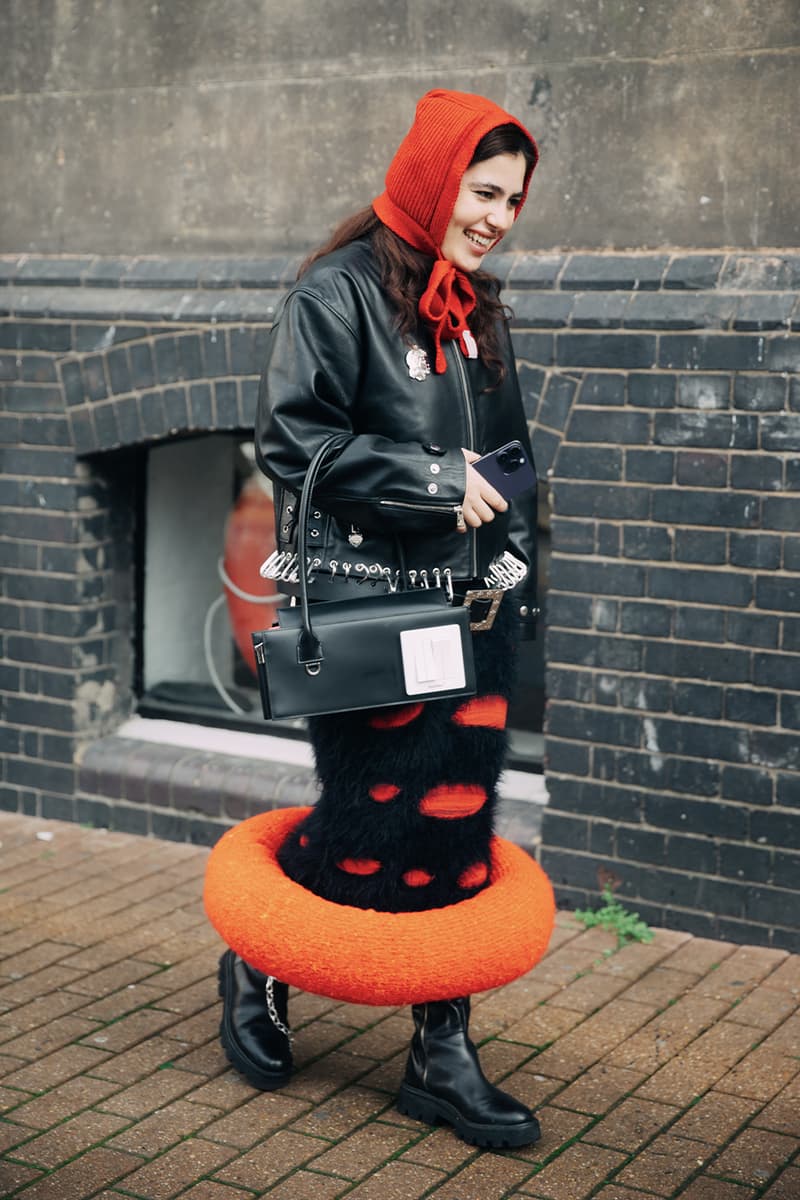 London Fashion Week FW24 Street Style burberry daniel lee peggy gou central cee jw anderson jonathan holzweilerchet lo runway dun hill uk mark fast fashion east natasha zinko central saint martin csm roksanda molly goddard erdem simone rocha richard quinn Ahluwalia