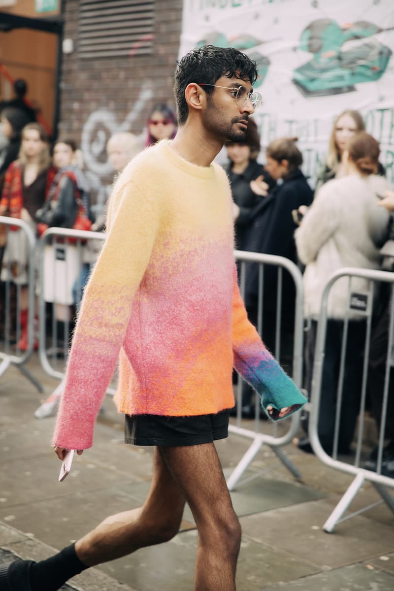 London Fashion Week FW24 Street Style burberry daniel lee peggy gou central cee jw anderson jonathan holzweilerchet lo runway dun hill uk mark fast fashion east natasha zinko central saint martin csm roksanda molly goddard erdem simone rocha richard quinn Ahluwalia