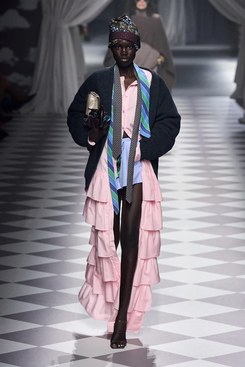 Moschino FW24 Brings Theatricality to Signature House Tropes Fall/Winter 2024 Collection Milan Fashion Week david renne jeremy scott milano camp wearability costumes institutes archives