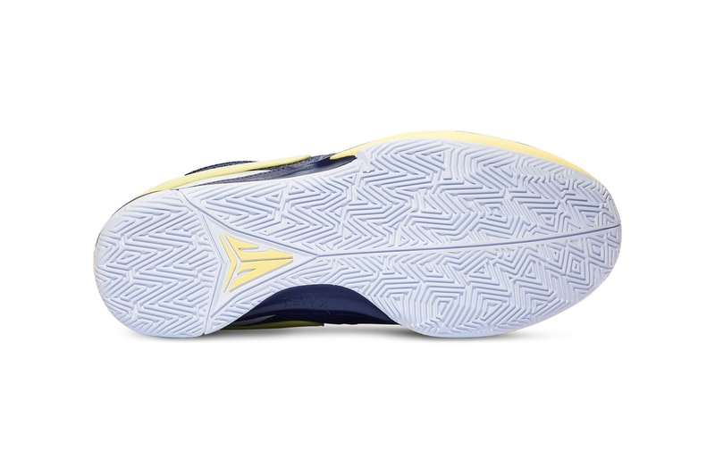 Nike Ja 1 Goes Collegiate With New "Murray State" Colorway Ja Morant murray state university swoosh basketball shoes Midnight Navy/Football Grey-Light Laser Orange release info nba