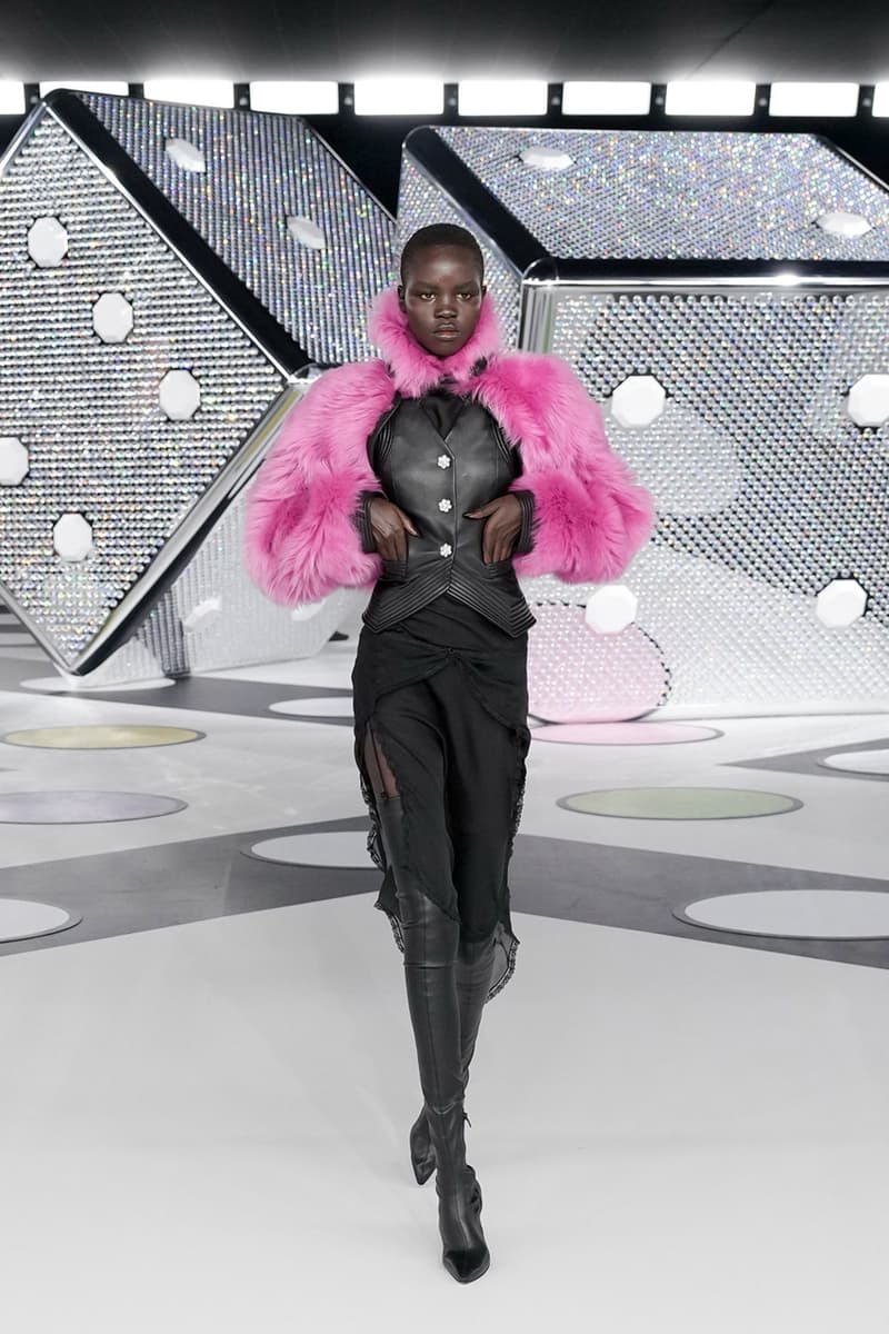 Off-White™ Fall/Winter 2024 Collection Paris Fashion Week FW24 Runway Images Ib Kamara