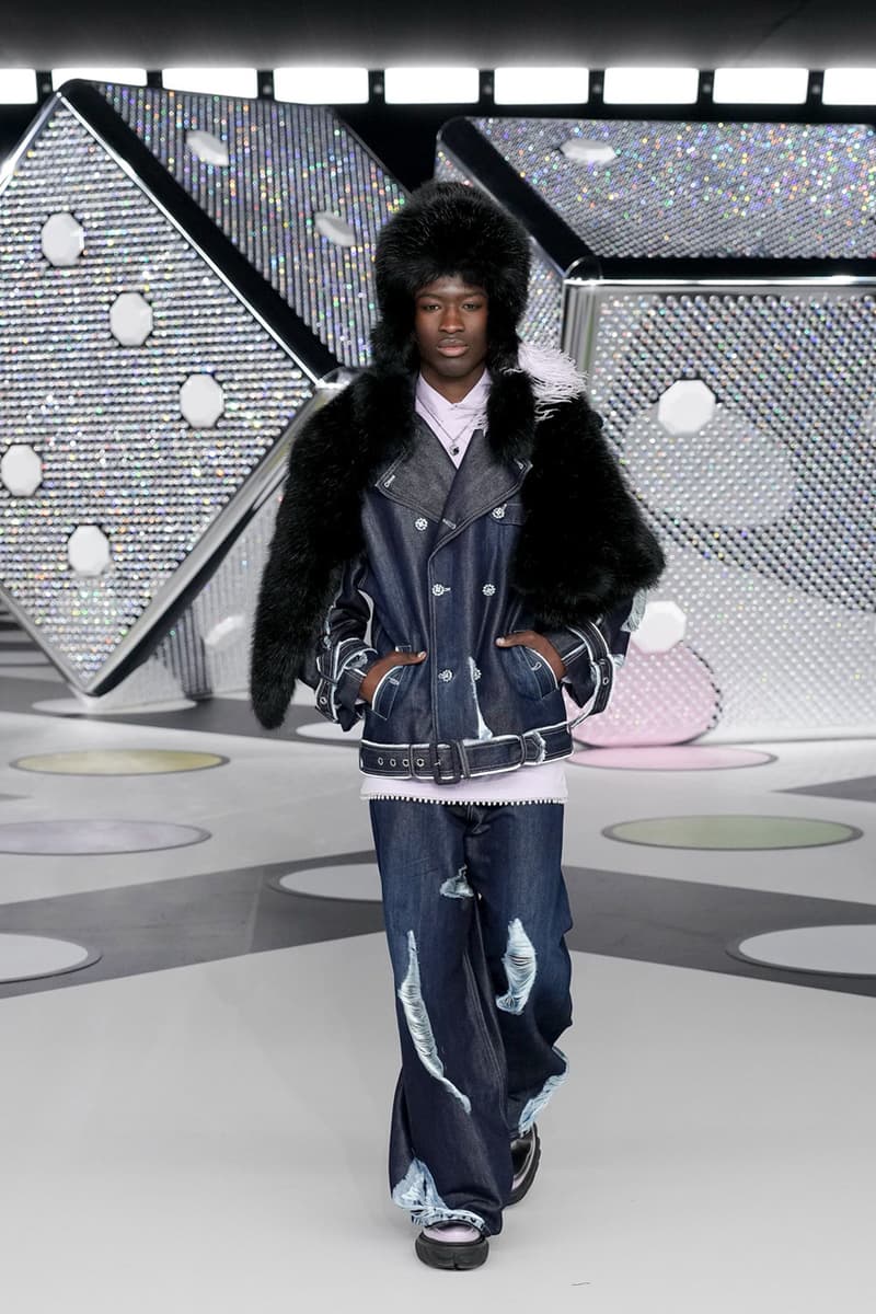 Off-White™ Fall/Winter 2024 Collection Paris Fashion Week FW24 Runway Images Ib Kamara