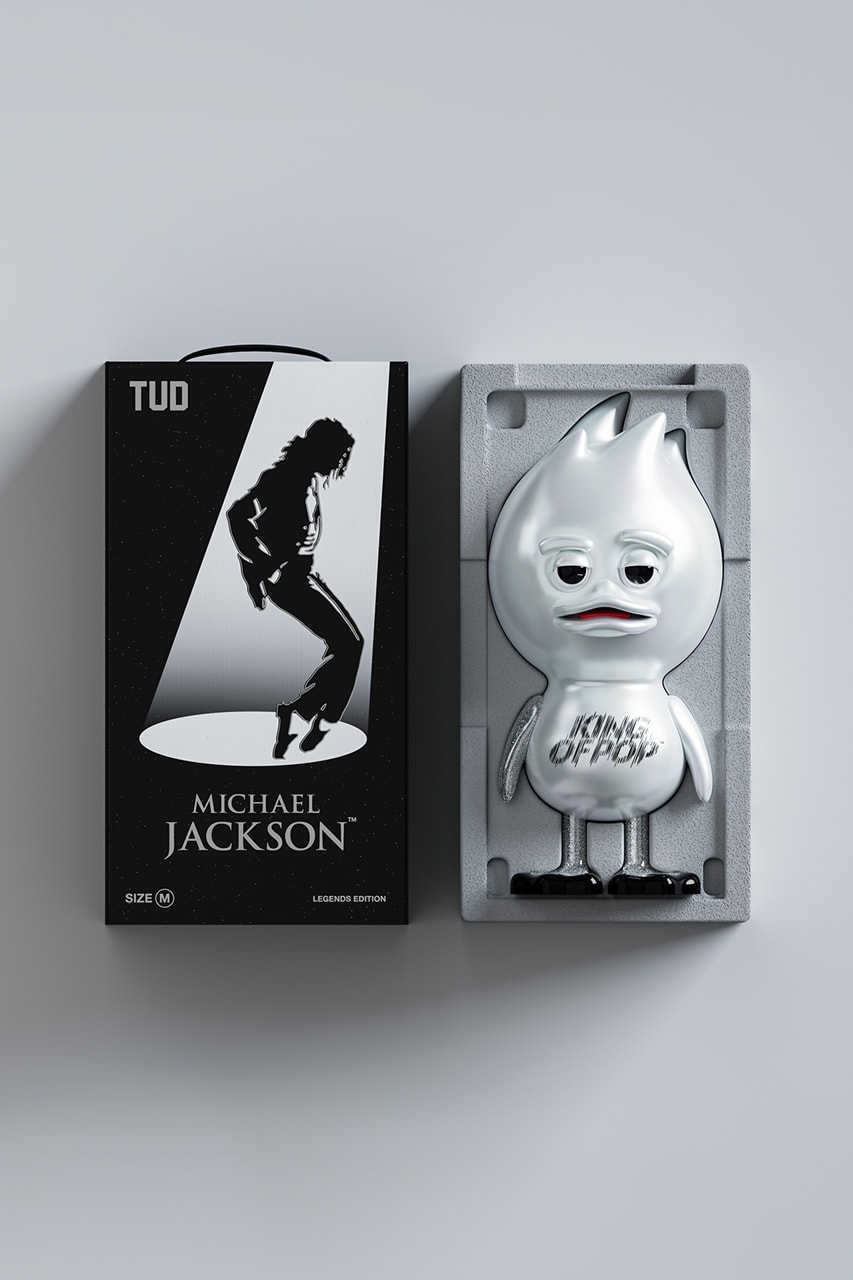 the ugly duck tud collectible art toy king of pop michael Jackson limited edition music legacy white black glitter nfc tag dubai