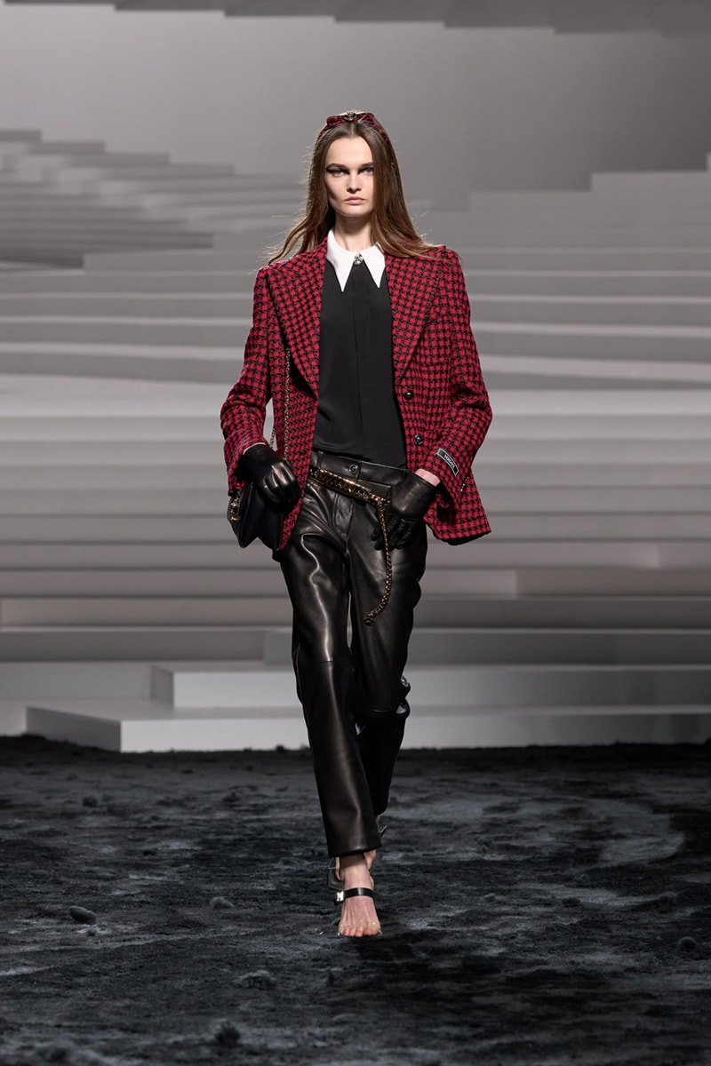 Versace Fall/Winter 2024 Collection Milan Fashion Week FW24 Runway Images