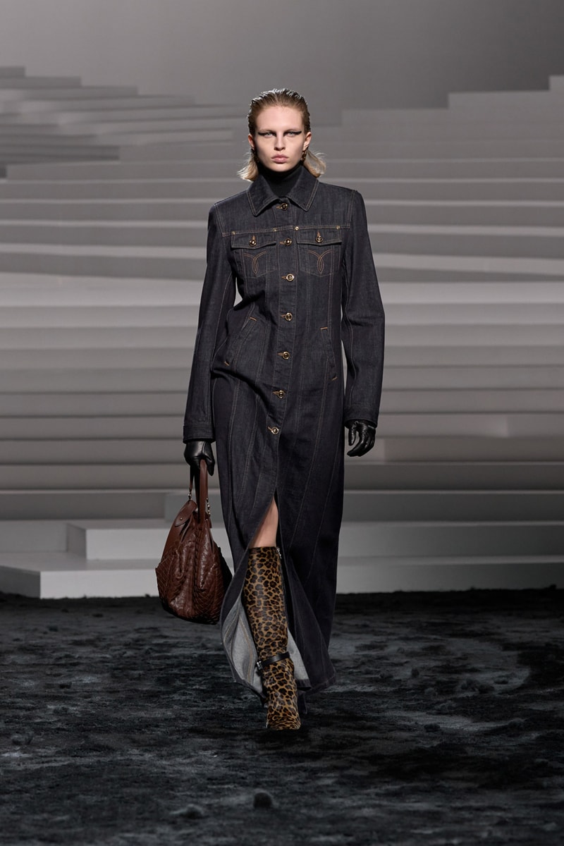 Versace Fall/Winter 2024 Collection Milan Fashion Week FW24 Runway Images