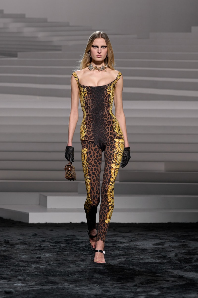 Versace Fall/Winter 2024 Collection Milan Fashion Week FW24 Runway Images