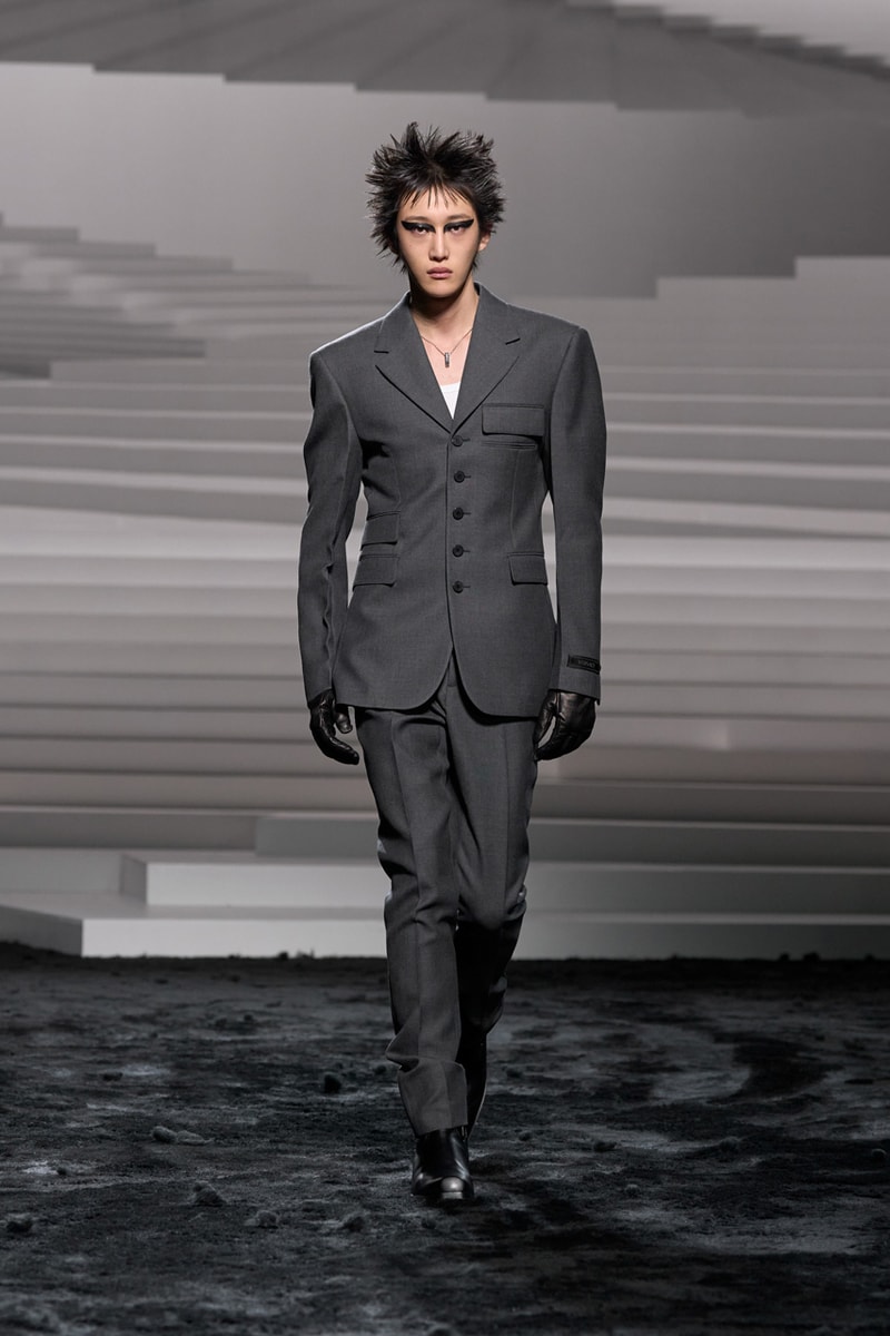 Versace Fall/Winter 2024 Collection Milan Fashion Week FW24 Runway Images