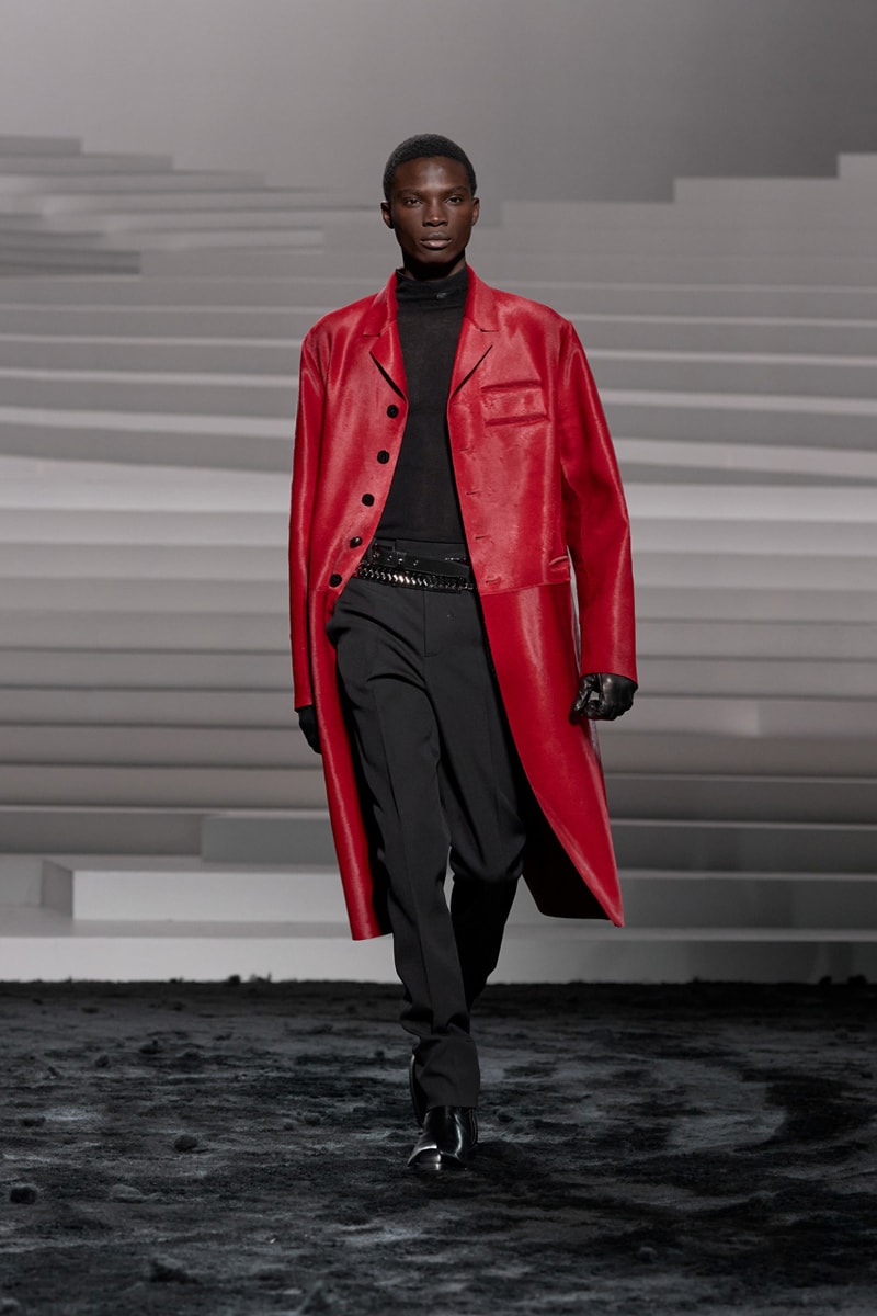 Versace Fall/Winter 2024 Collection Milan Fashion Week FW24 Runway Images