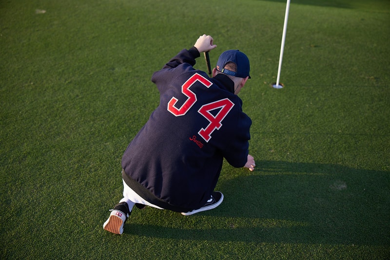 walker golf things shortees par 3 course pitch and putt apparel collaboration polo hat jacket shorts blue red / Foto via cortesía