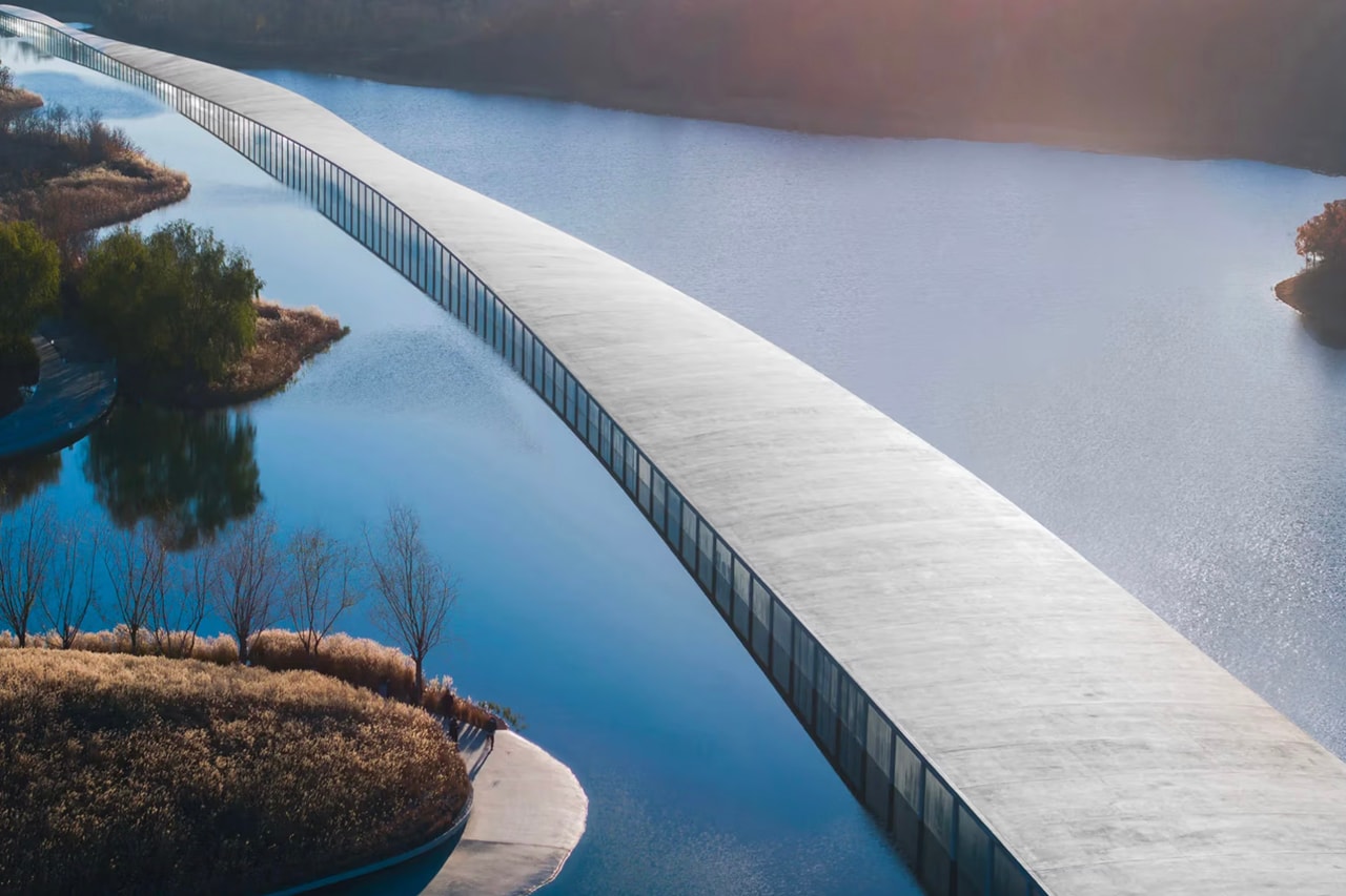 Junya Ishigami's Kilometer-Long Zaishui Art Museum Floats Across a Lake in China