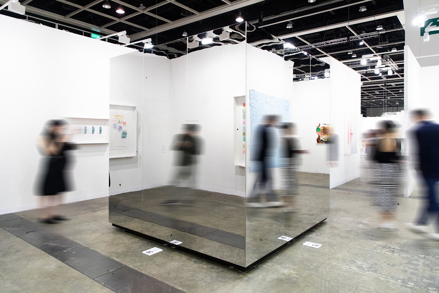 Closer Look at the Galleries Exhibited During Art Basel Hong Kong 2024 Perrotin hauser & wirth levy gorvy dayan victoria miro david zwirner tomio koyama abhk simon fujiwara