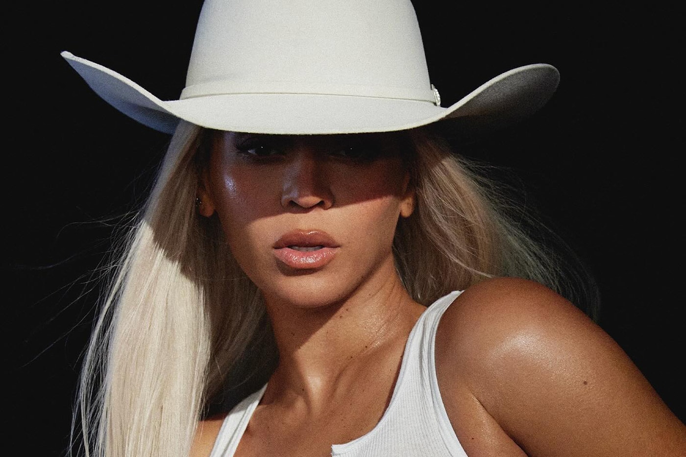 Beyoncé Reveals 'COWBOY CARTER' Was Supposed to Release Before 'RENAISSANCE' jolene dolly parton blackbird miley cyrus levis post malone new album act ii