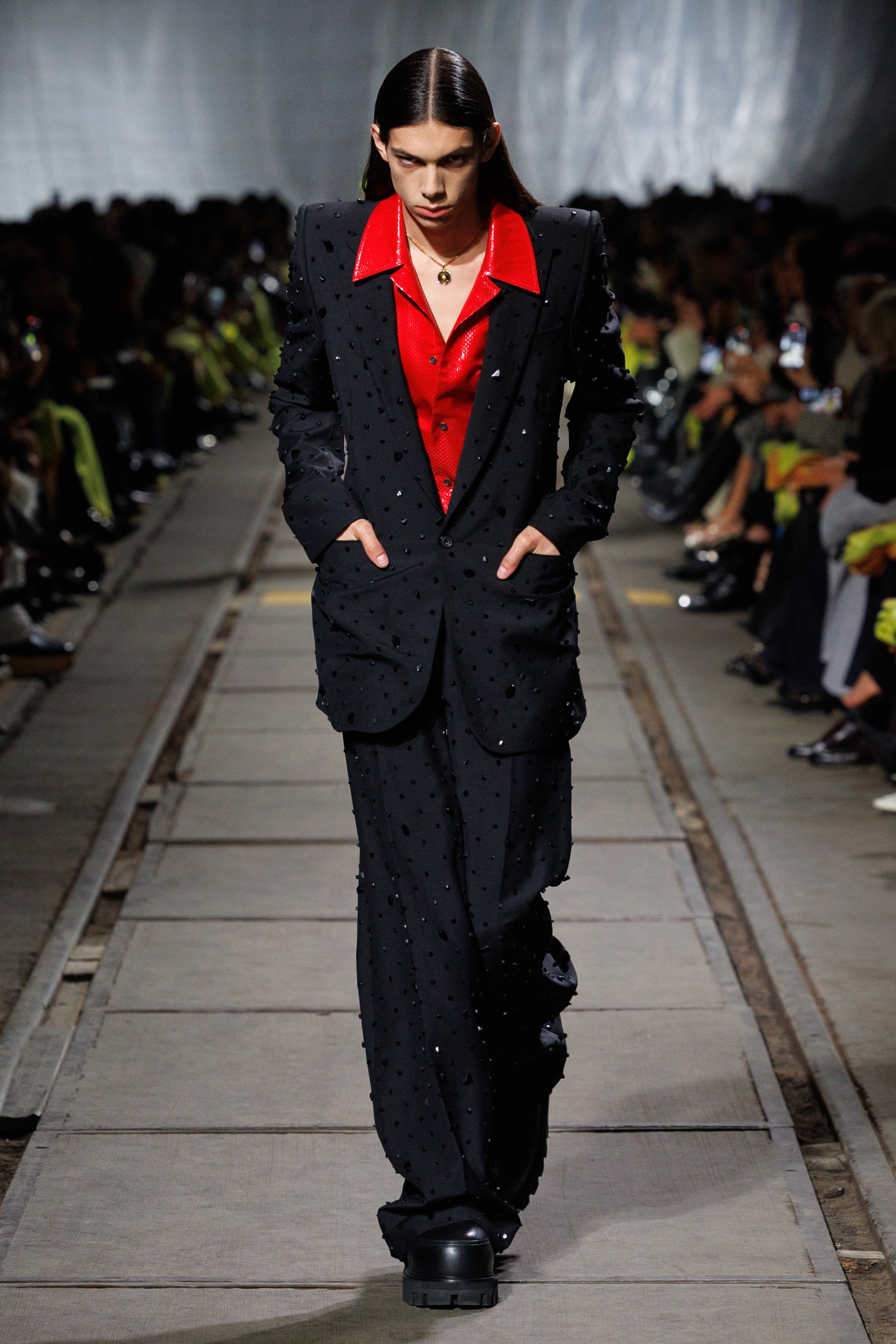 Alexander McQueen Fall Winter 2024 Paris Fashion Week menswear womenswear Seán McGirr runway show debut creative director