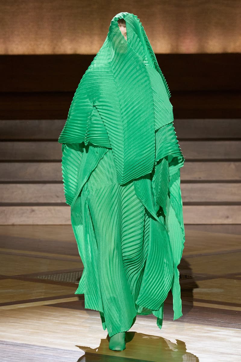 Issey Miyake FW24 Fuses Form and Function Fashion Paris Fashion Week 