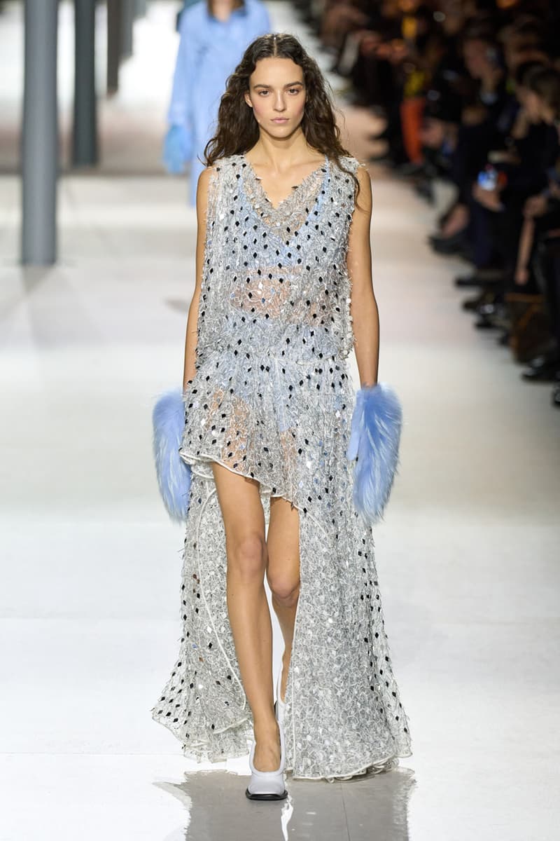 Louis Vuitton FW24 Is a Testament to Timeless Grace Fashion Paris Fashion Week 