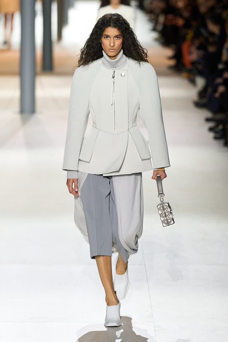 Louis Vuitton FW24 Is a Testament to Timeless Grace Fashion Paris Fashion Week 