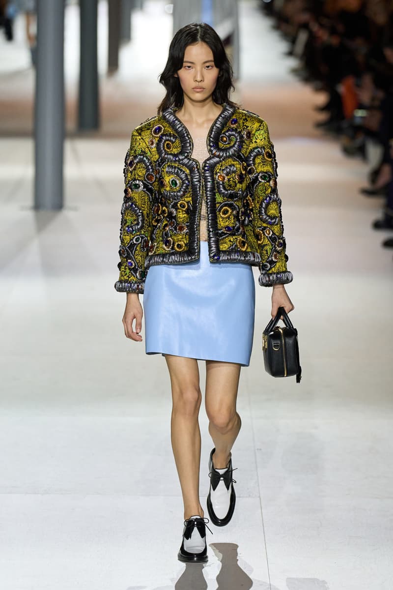 Louis Vuitton FW24 Is a Testament to Timeless Grace Fashion Paris Fashion Week 