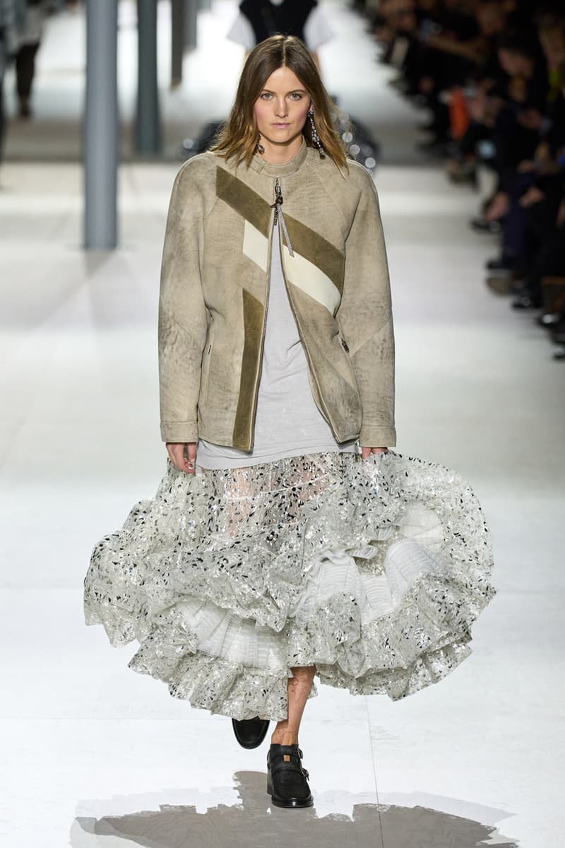 Louis Vuitton FW24 Is a Testament to Timeless Grace Fashion Paris Fashion Week 