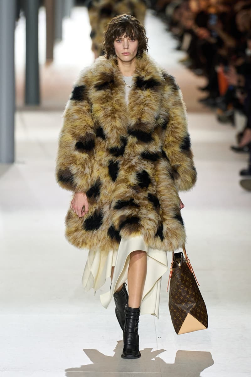 Louis Vuitton FW24 Is a Testament to Timeless Grace Fashion Paris Fashion Week 