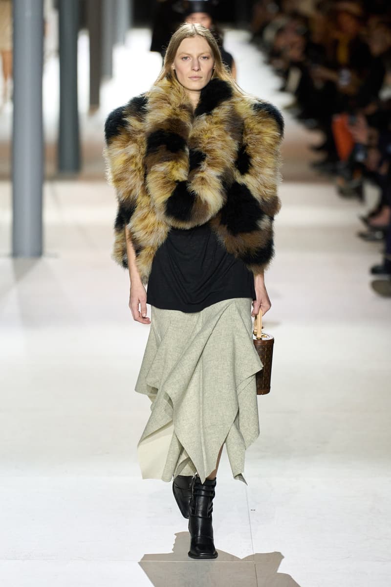 Louis Vuitton FW24 Is a Testament to Timeless Grace Fashion Paris Fashion Week 