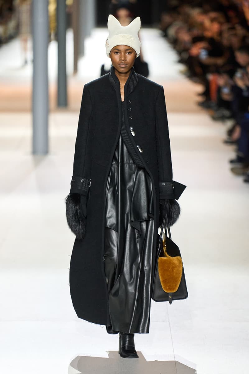 Louis Vuitton FW24 Is a Testament to Timeless Grace Fashion Paris Fashion Week 