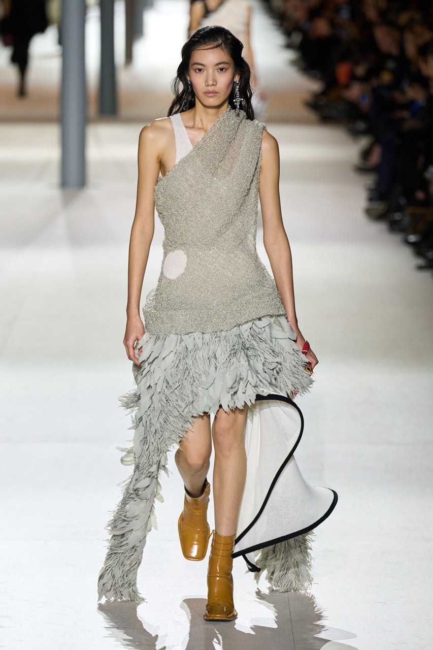 Louis Vuitton FW24 Is a Testament to Timeless Grace Fashion Paris Fashion Week 