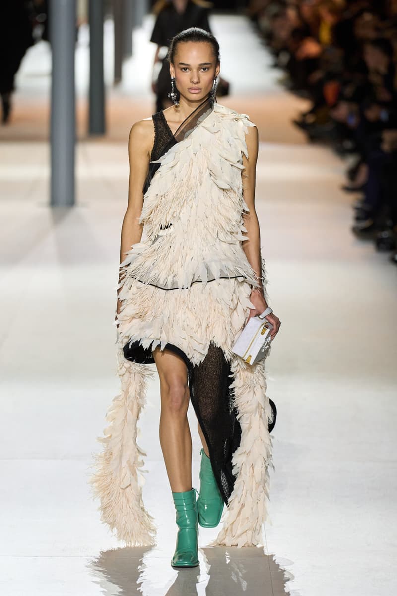 Louis Vuitton FW24 Is a Testament to Timeless Grace Fashion Paris Fashion Week 