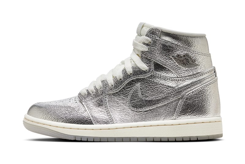 "Chrome" Covers the Air Jordan 1 Retro High OG
