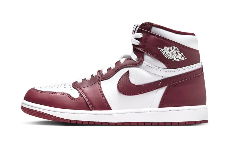 "Team Red" Lands on the Air Jordan 1 Retro High OG