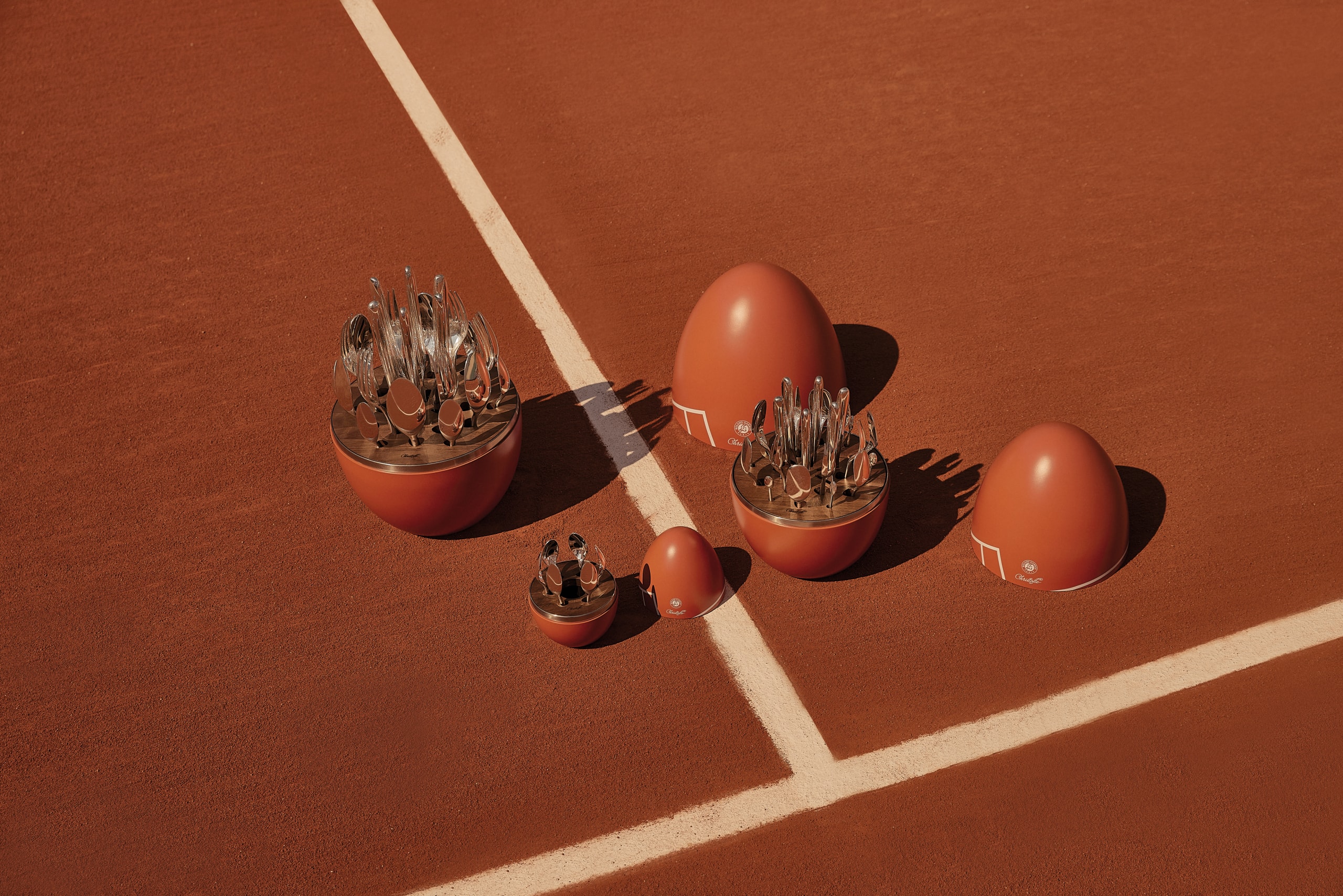 Christofle Heads to the Clay Courts for Terracotta-Toned Collection Roland-Garros French Open