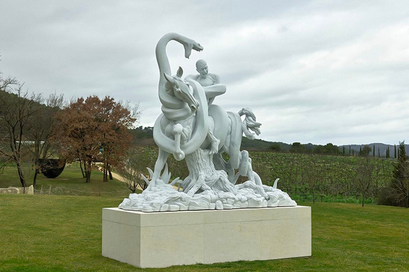 Damien Hirst ‘The Light That Shines’ Exhibition Château La Coste Provence Info