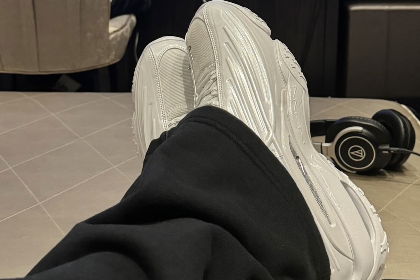 Drake Teases New NOCTA x Nike Hot Step 2 "White" DZ7293-100 White/Chrome-University Gold summer 2024 instagram story 