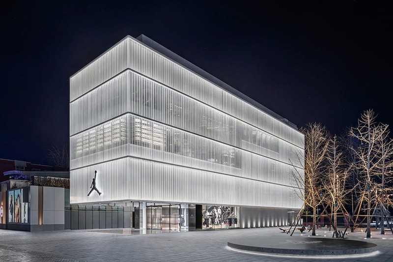 Jordan Brand Opens First World of Flight Store in China beijing sanlitun sneakerse air jordan wings jumpman shoes clothes michael jordan