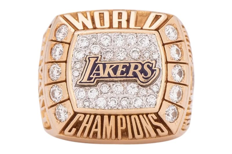 kobe bryant basketball player ring memorabilia golbin auction los angeles lakers championship ring website bidding details