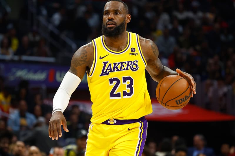 LeBron James Makes NBA History as First Person to Ever Score 40,000 Career Points los angeles lakers nike swoosh goat lbj king james denver nuggets surpassing kareem abdul jabbar 