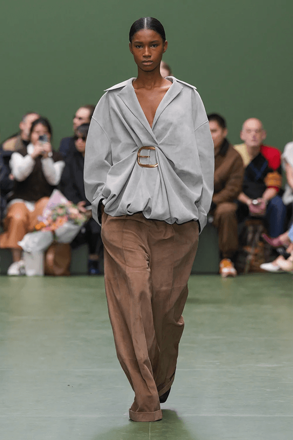 LOEWE Fall Winter 2024 Paris Fashion Week menswear womenswear Jonathan Anderson runway show
