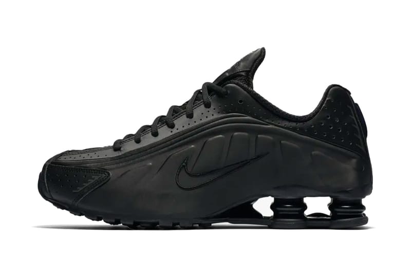 The Nike Shox R4 is Back in Black