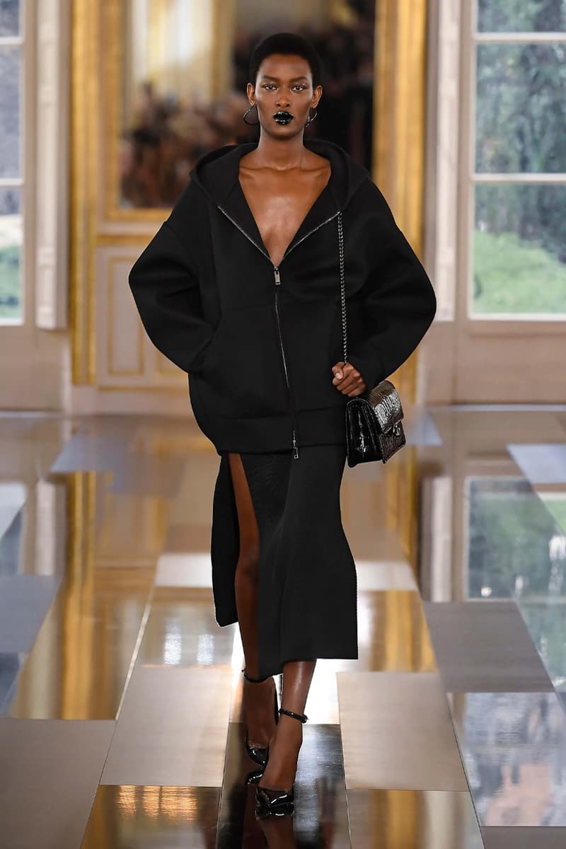 Pierpaolo Piccioli Says Black Is the New Pink for Valentino FW24 fall winter 2024 paris fashion week collection its' the color of these times all-black collection