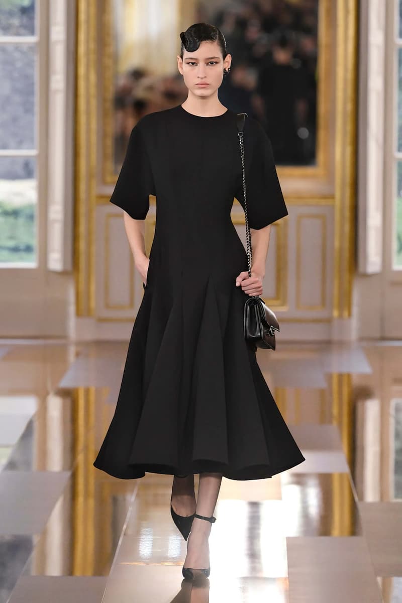 Pierpaolo Piccioli Says Black Is the New Pink for Valentino FW24 fall winter 2024 paris fashion week collection its' the color of these times all-black collection