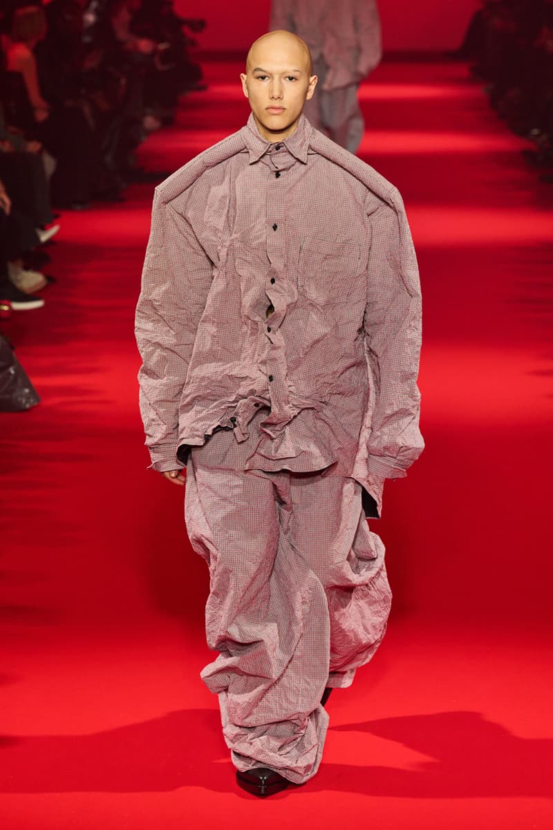 Vetements Fall/Winter 2024 Collection Paris Fashion Week FW24 Runways Images