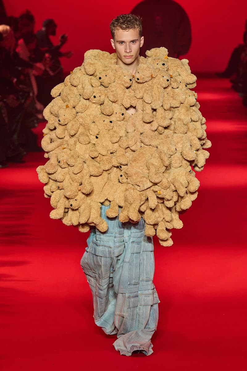 Vetements Fall/Winter 2024 Collection Paris Fashion Week FW24 Runways Images