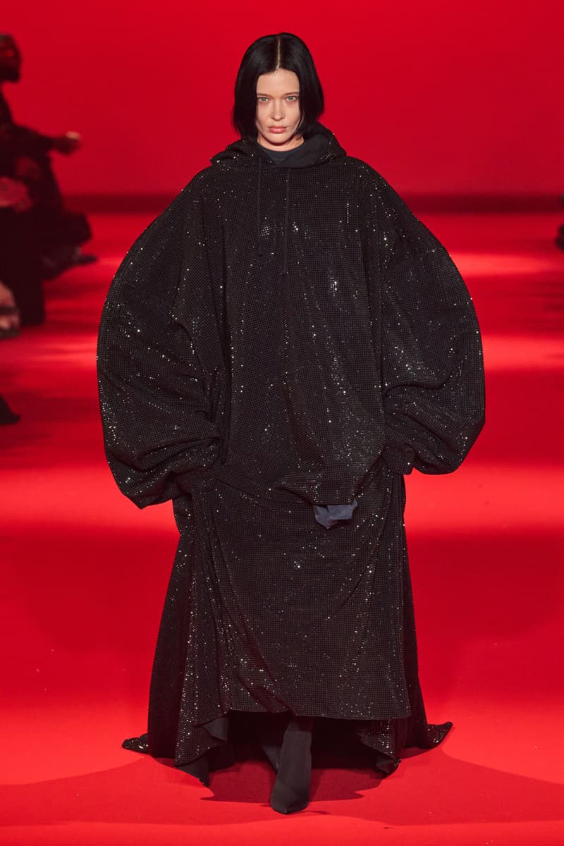 Vetements Fall/Winter 2024 Collection Paris Fashion Week FW24 Runways Images